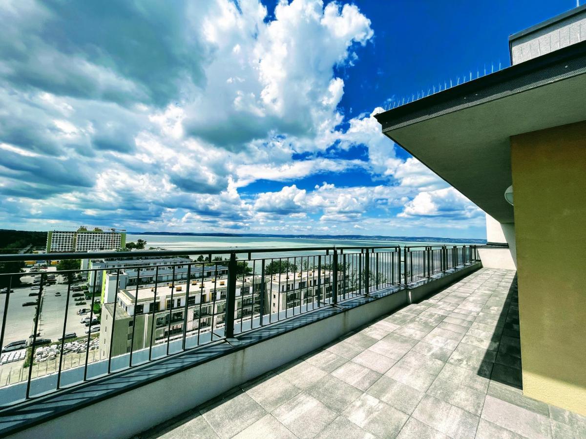 Ellby Apartman - Penthouse - Hostaid Siófok Exterior foto